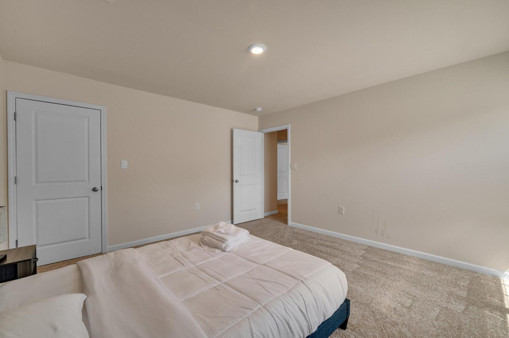 Beautifull House Near Airport Vila Charlotte Exterior foto
